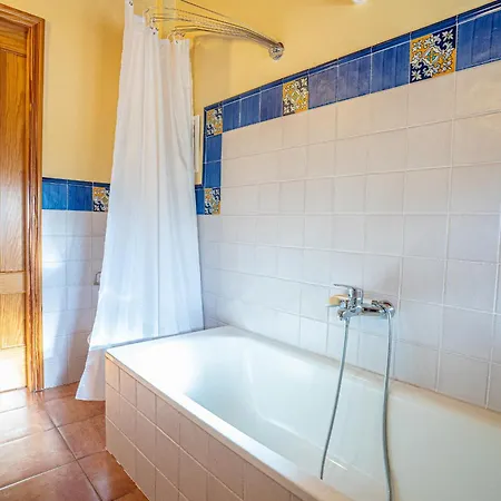 Casa El Balcon Del *